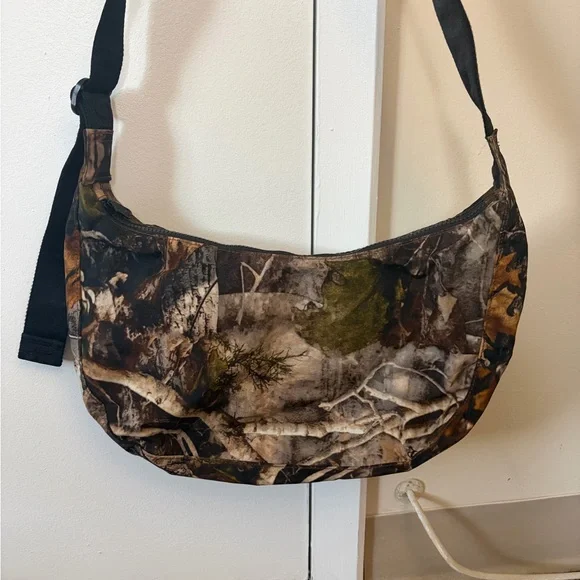 Baggu Photo Forest medium crescent - Picture 1 of 6